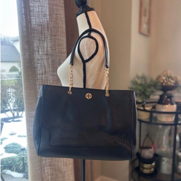 TORY BURCH | Marsden Pebbled Black Leather Tote, Large - Picture 6 of 15